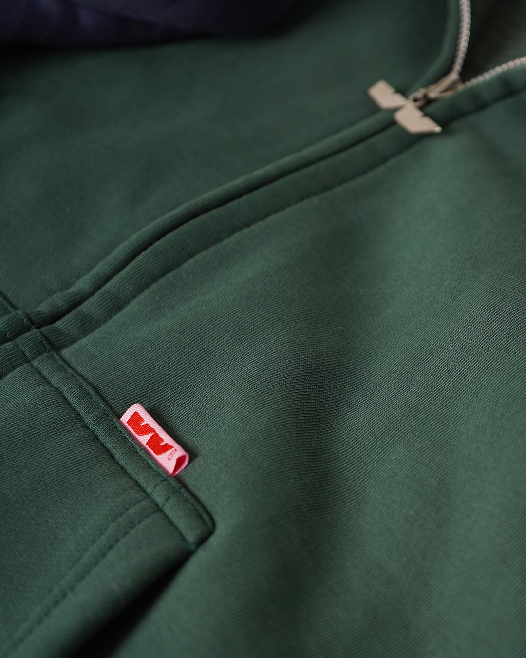 Green Essential Zipper